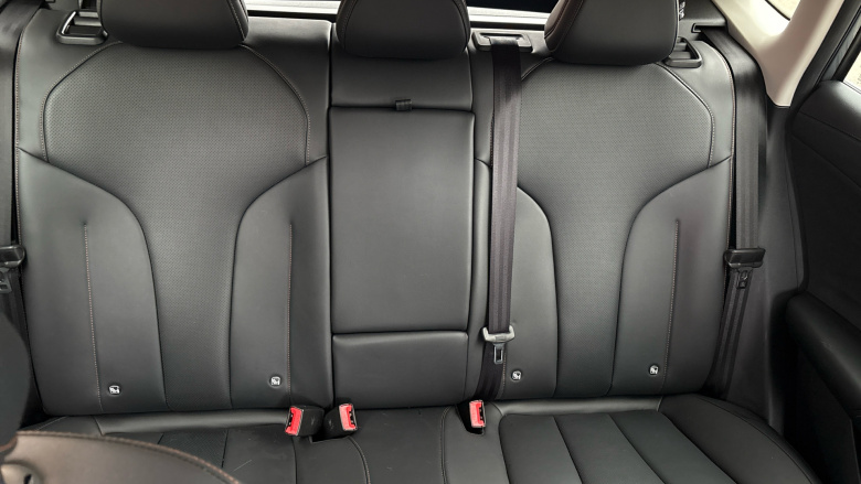 MG HS 1.5 T-GDI Trophy 5dr DCT Petrol Hatchback